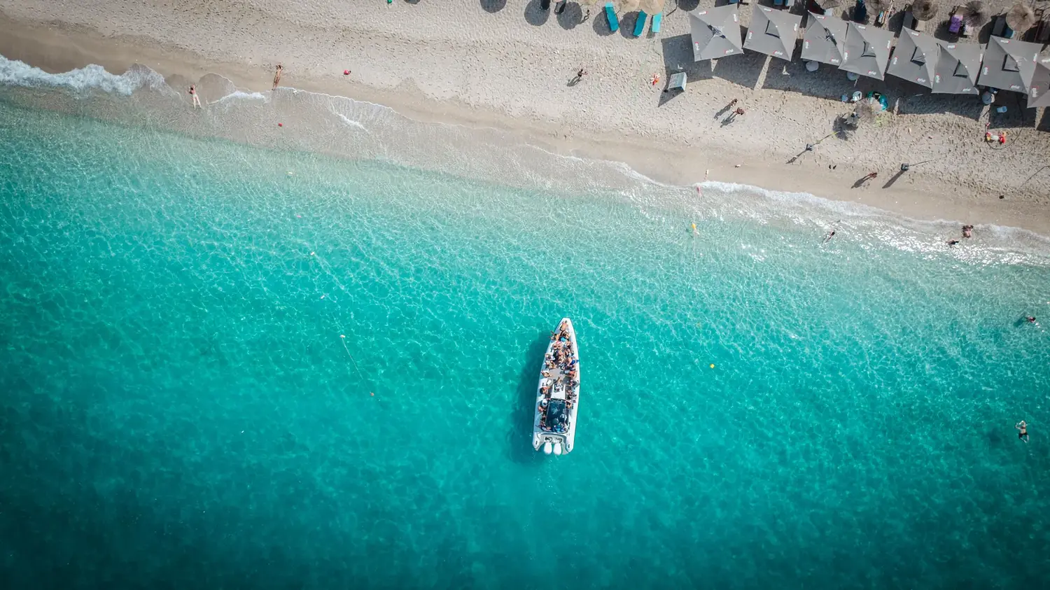 Beach stop — stop on the Hidden Coves Group boat tour from Saranda